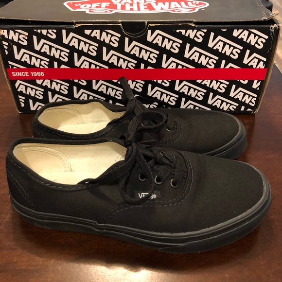 Vans - Picture 2 of 4